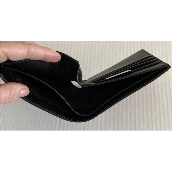 New Michael Kors Harrison Men's Billfold wallet with Passcase Leather Luggage - Picture 6 of 8